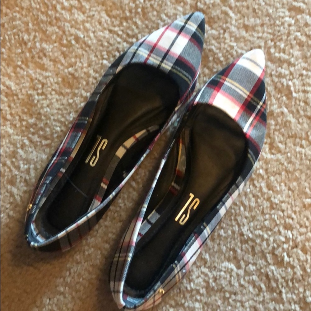 Plaid shoes